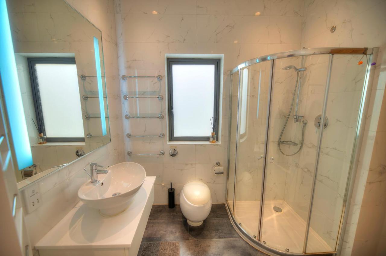 Spacious 3Bedrooms With Spectacular Views Goslm-6 Sliema Exterior photo