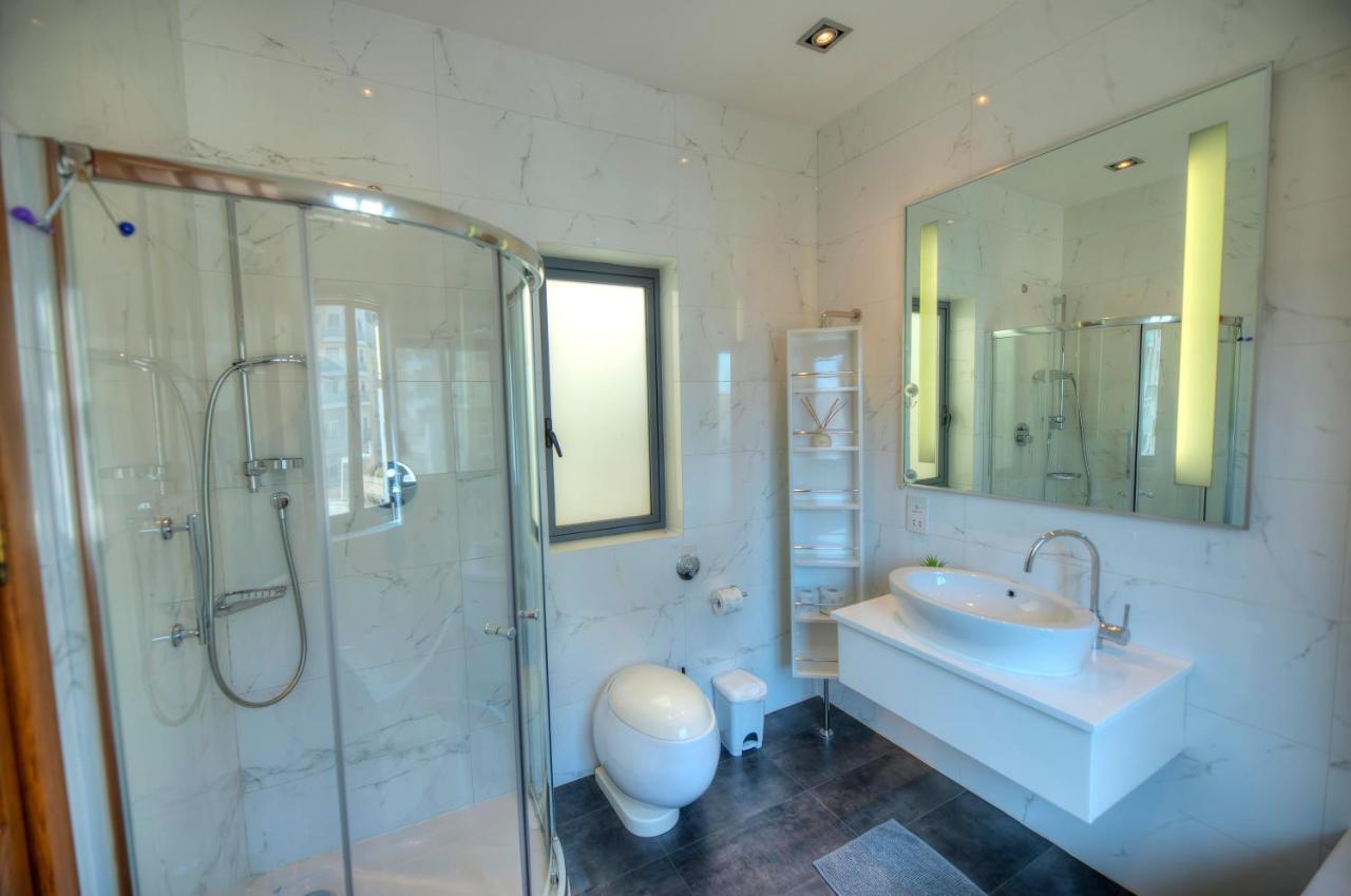 Spacious 3Bedrooms With Spectacular Views Goslm-6 Sliema Exterior photo