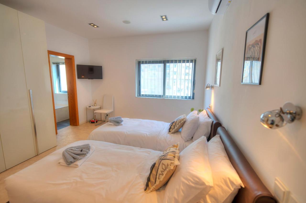 Spacious 3Bedrooms With Spectacular Views Goslm-6 Sliema Exterior photo