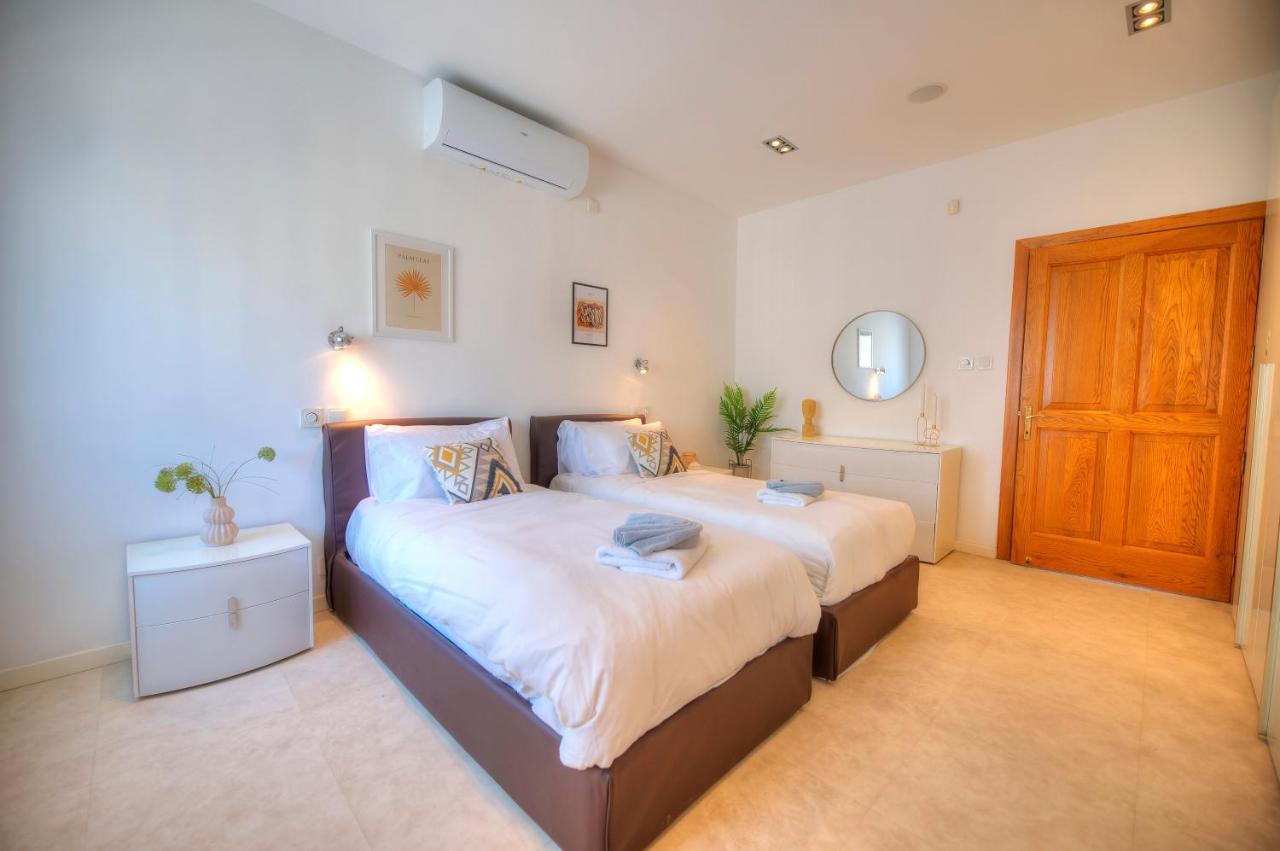 Spacious 3Bedrooms With Spectacular Views Goslm-6 Sliema Exterior photo